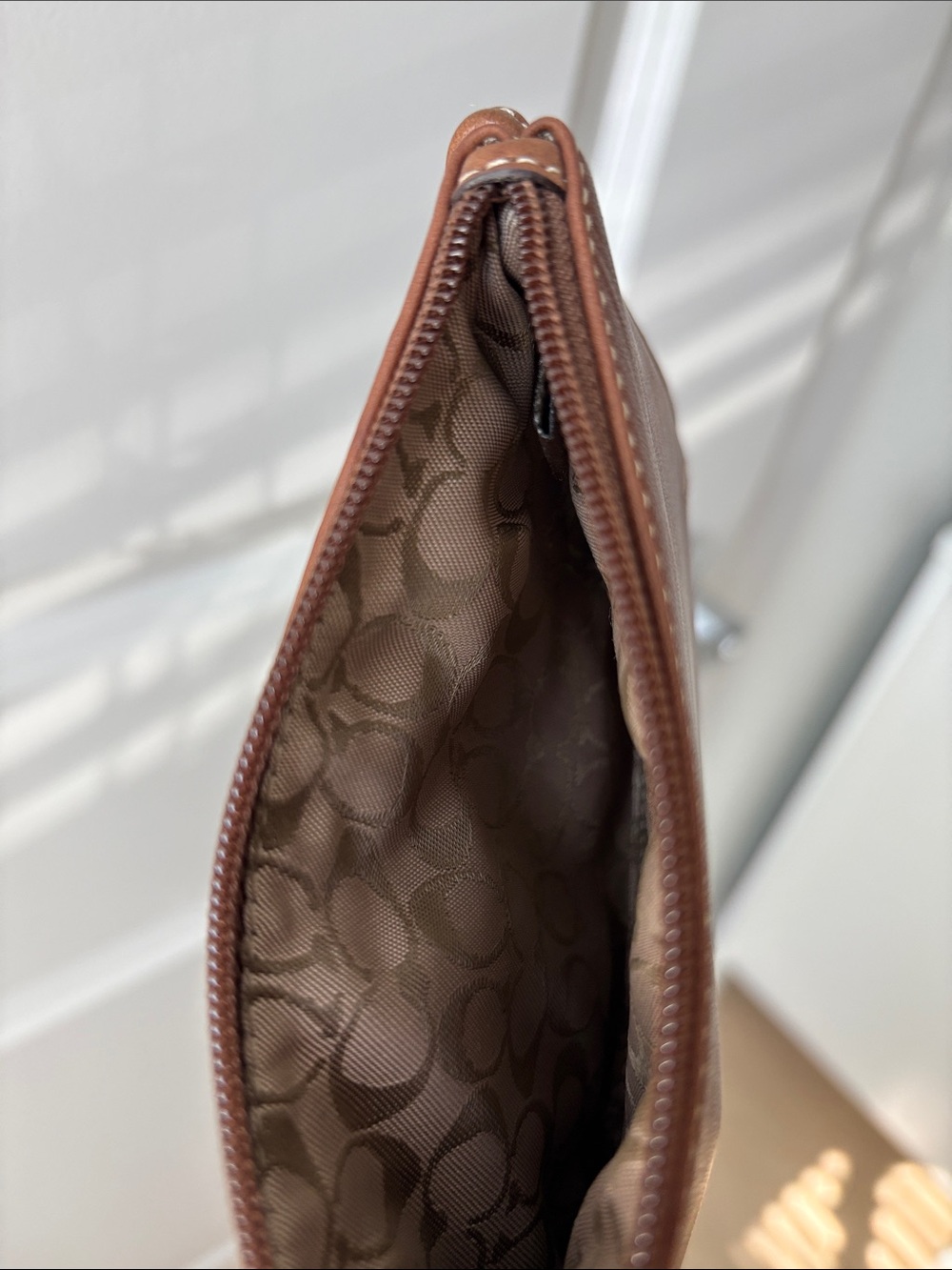 COACH leather wristlet - Picture 5 of 7